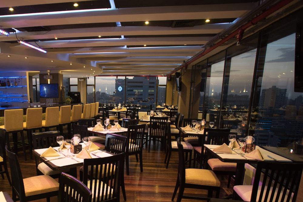 Hotel Barranquilla Plaza Esterno foto The 360 Restaurant