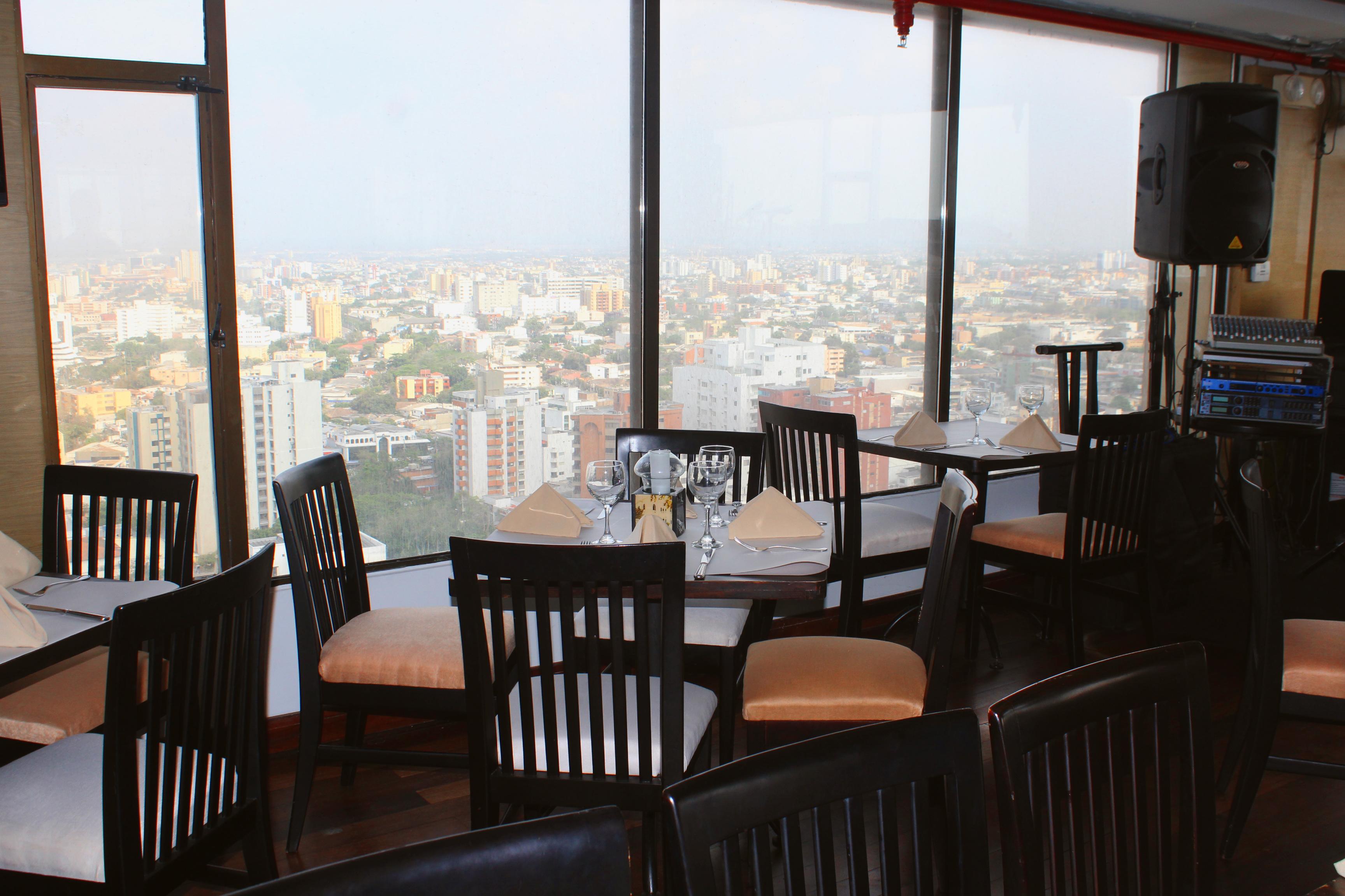 Hotel Barranquilla Plaza Esterno foto Sky Bar
